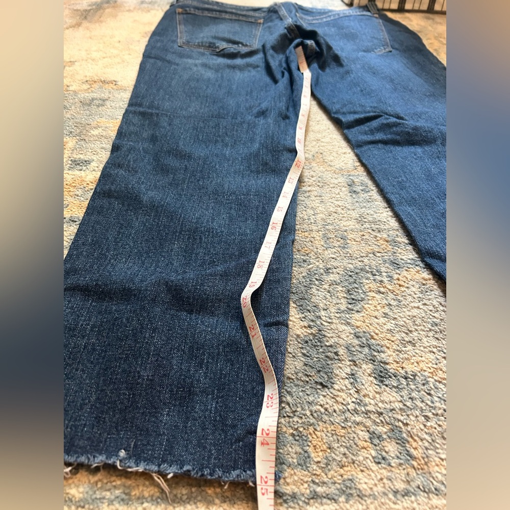 2 pairs women’s Old Navy jeans - Picture 9 of 10